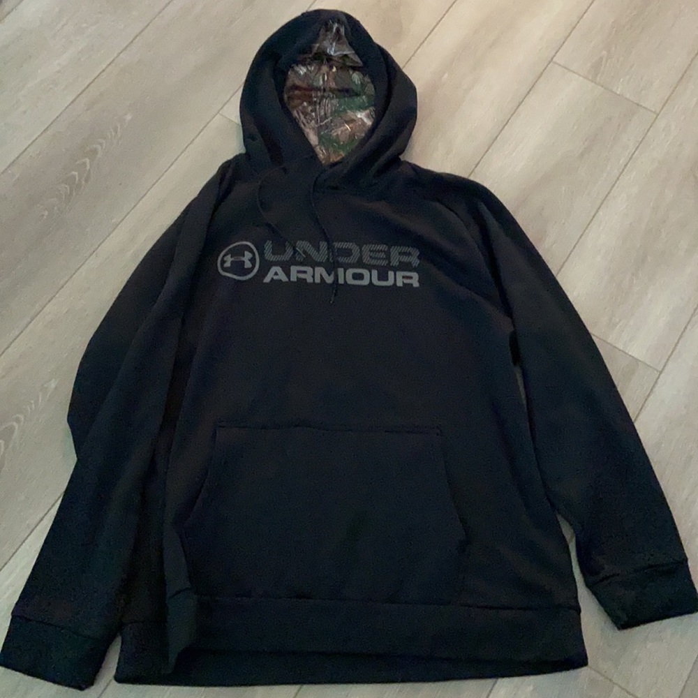 Under Armour Hoodie